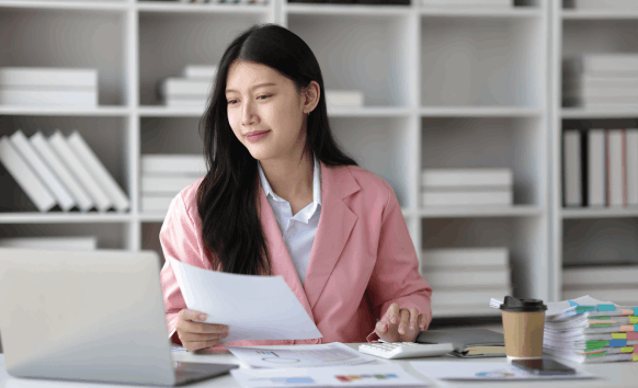 A translator ensures precise Academic Document translation services in Massachusetts for accurate results.