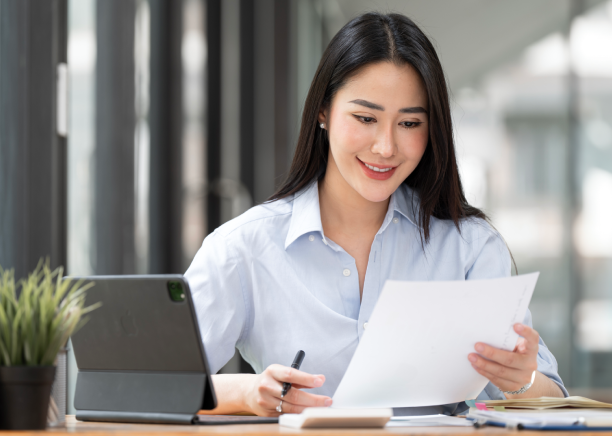 A customer using expedited court document translation services in Massachusetts to meet urgent legal deadlines.