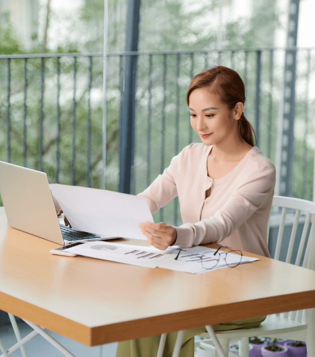 Client utilizing fast and accessible Legal Document translation, meeting deadlines while maintaining high quality standards.