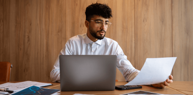 Customer using online Birth Certificate translation for fast, accurate and secure translations, ensuring access and delivery.