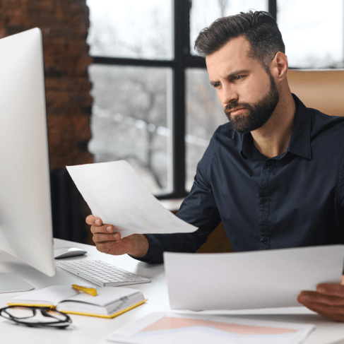 A marketer reviews Spanish website pages, using Translation Services in Somerville to reach diverse audiences with clarity.